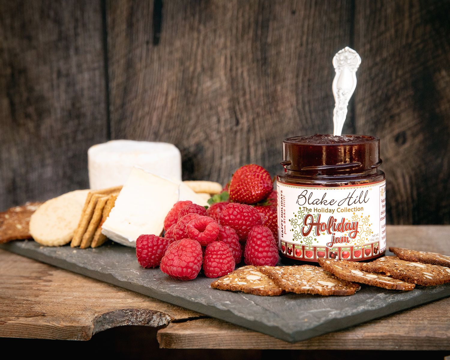 Blake Hill Preserves is an English fruit preservatory in Vermont creating innovative sweet, savory and spicy jams, marmalades and condiments for the modern pantry. 