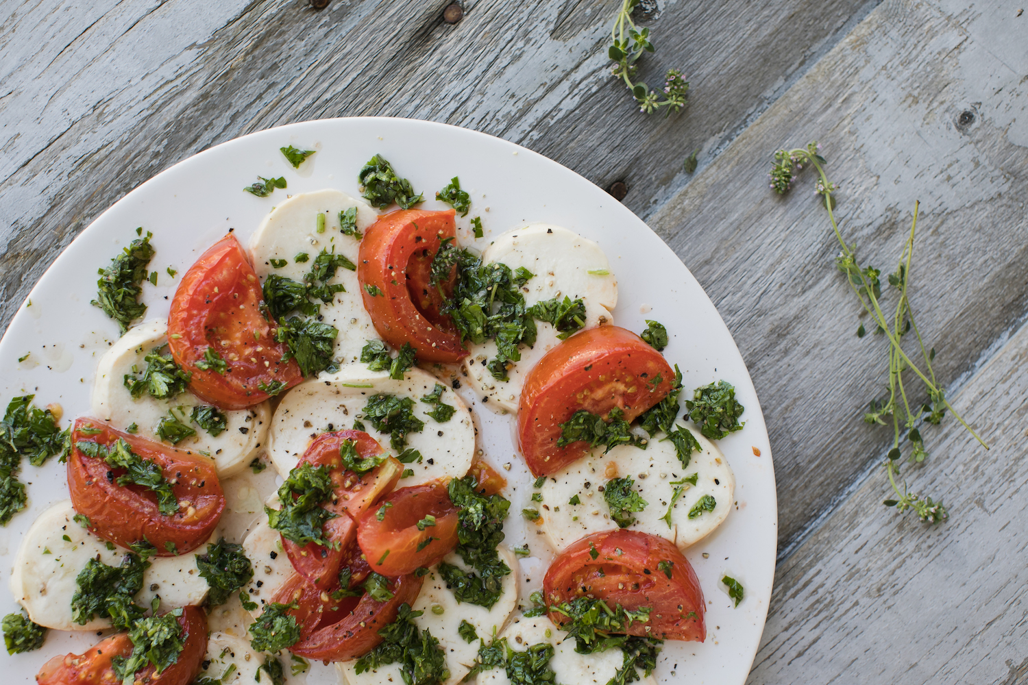 Roasted Tomato Caprese Salad Edible Green Mountains