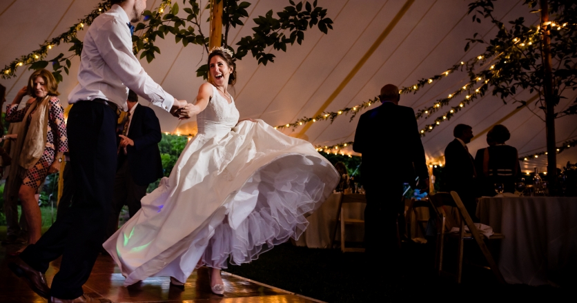 How to plan your Vermont wedding ceremony and reception.