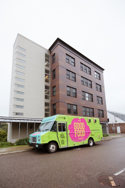 The Good Food Truck and the Chittenden Emergency Food Shelf delivers hundreds of free meals to low-income residents of the greater Burlington area.