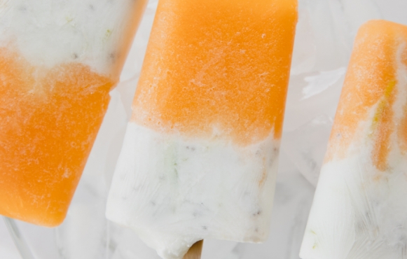 These easy-to-make frozen treats are healthy and delicious. 