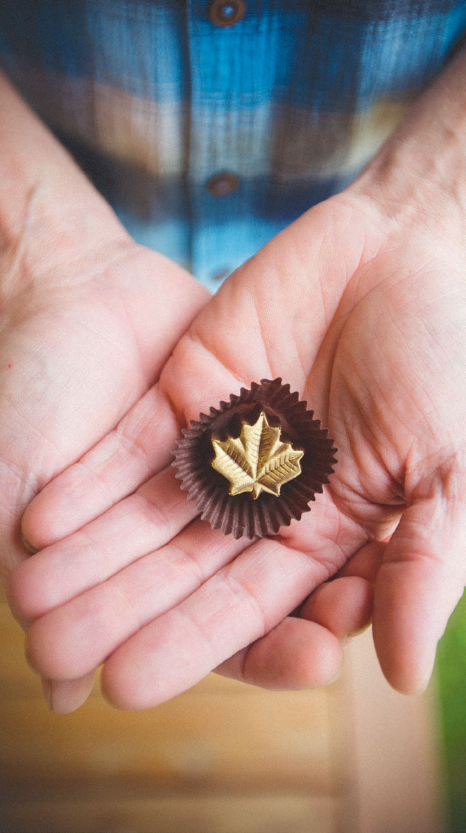 STiR Chocolate held in the hands of Matteo Campbell