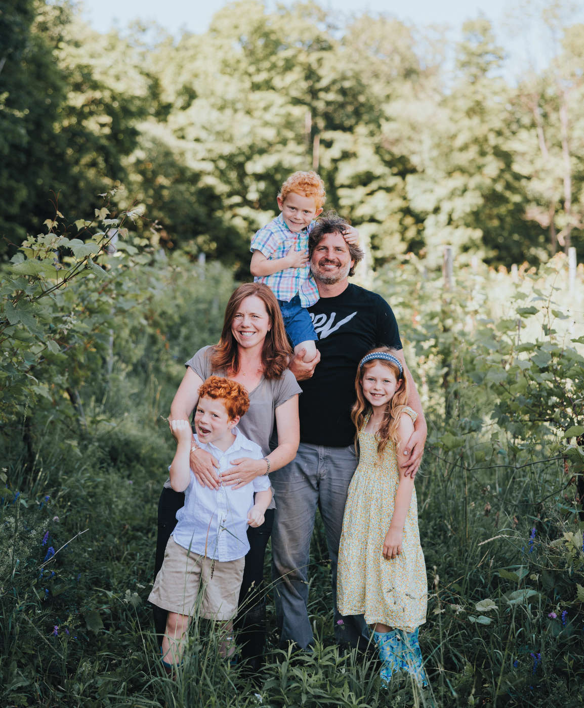 knapik-family-ellison-vineyard.jpg